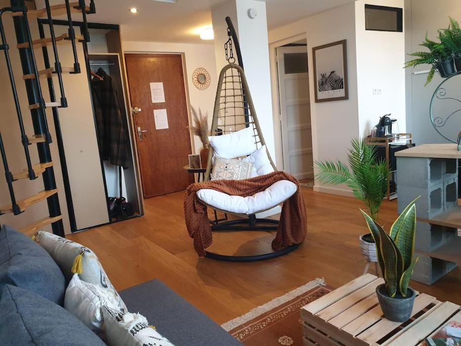 The Duplex Annecy Tgv; Vielle Ville Esterno foto